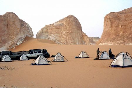 2 days white desert  to Bahariya Oasis form Hurghada by car